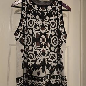 Floral Patterned Sleeveless Top - Black and White